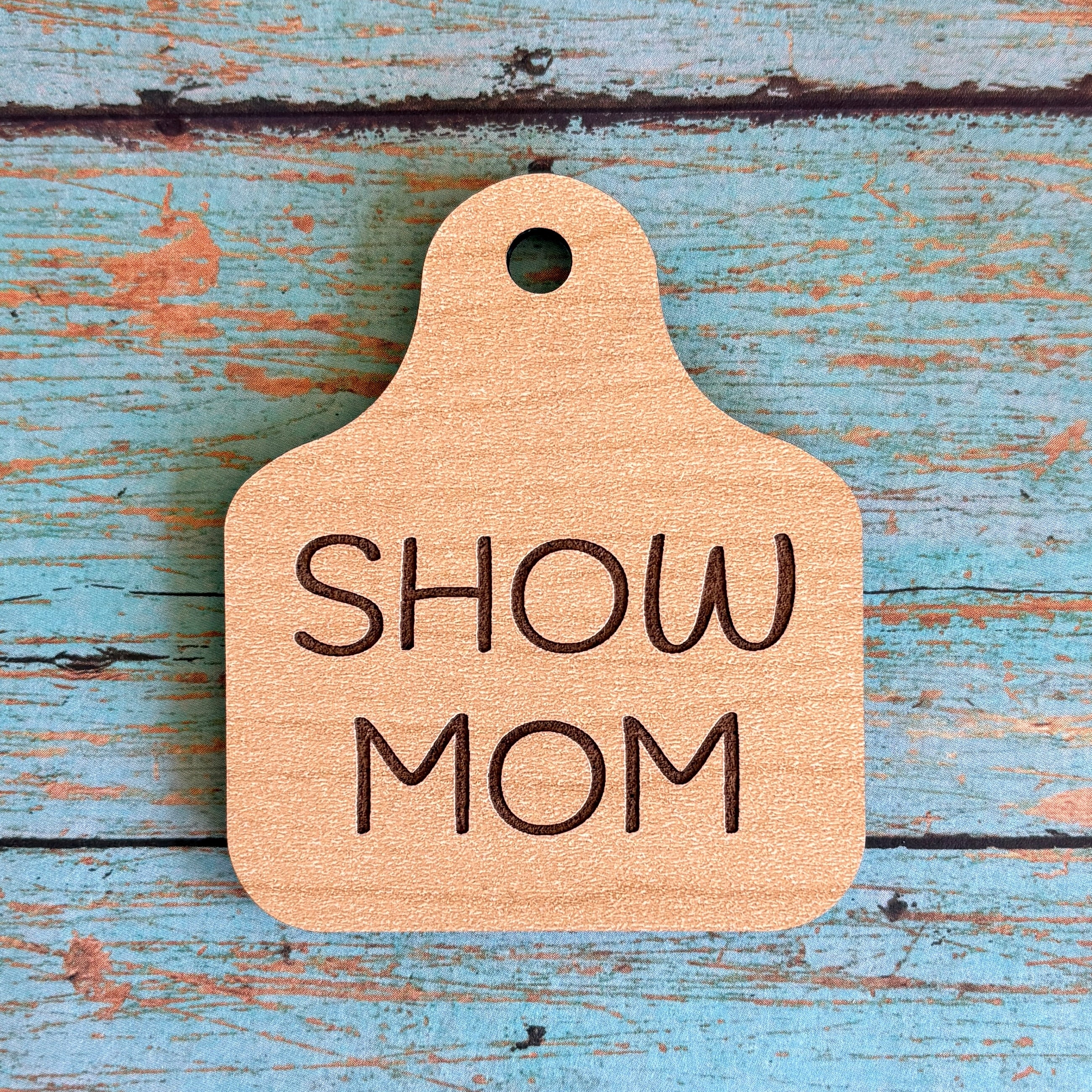 Show MOM Ear Tag Magnet